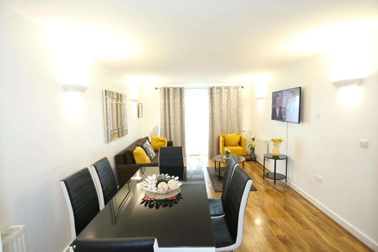 Lovely View 2 Beds 2 Bath Apartment, Londen Buitenkant foto