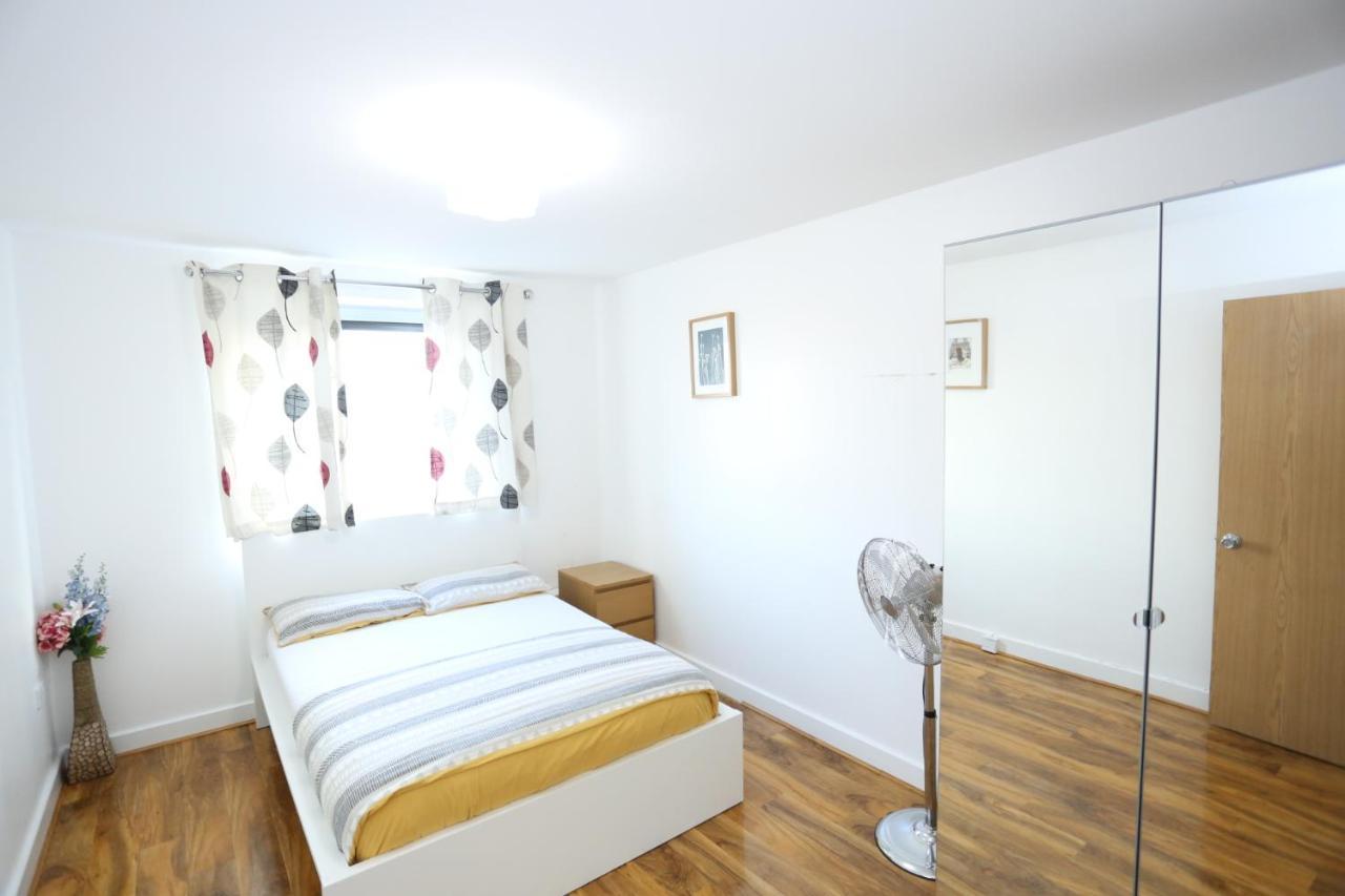 Lovely View 2 Beds 2 Bath Apartment, Londen Buitenkant foto