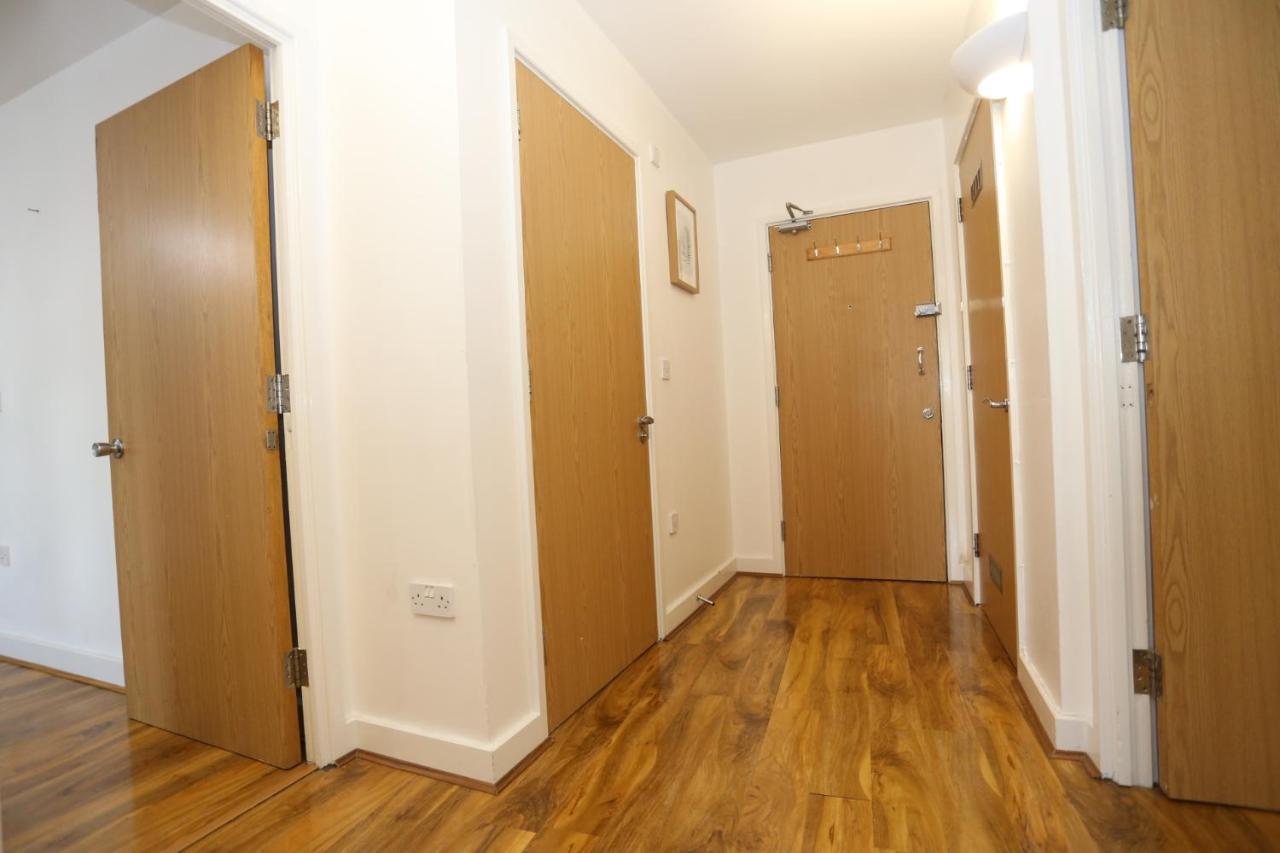 Lovely View 2 Beds 2 Bath Apartment, Londen Buitenkant foto